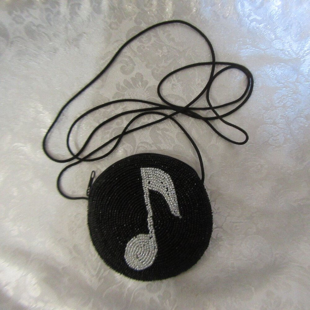 Change purse All beads musical note Sakura Purse
